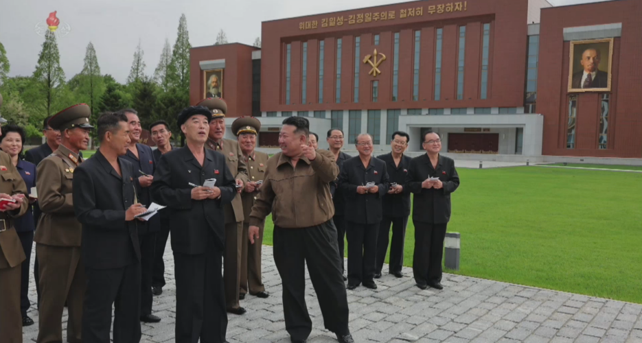 North Korea displays Marx and Lenin portraits for first time in over decade